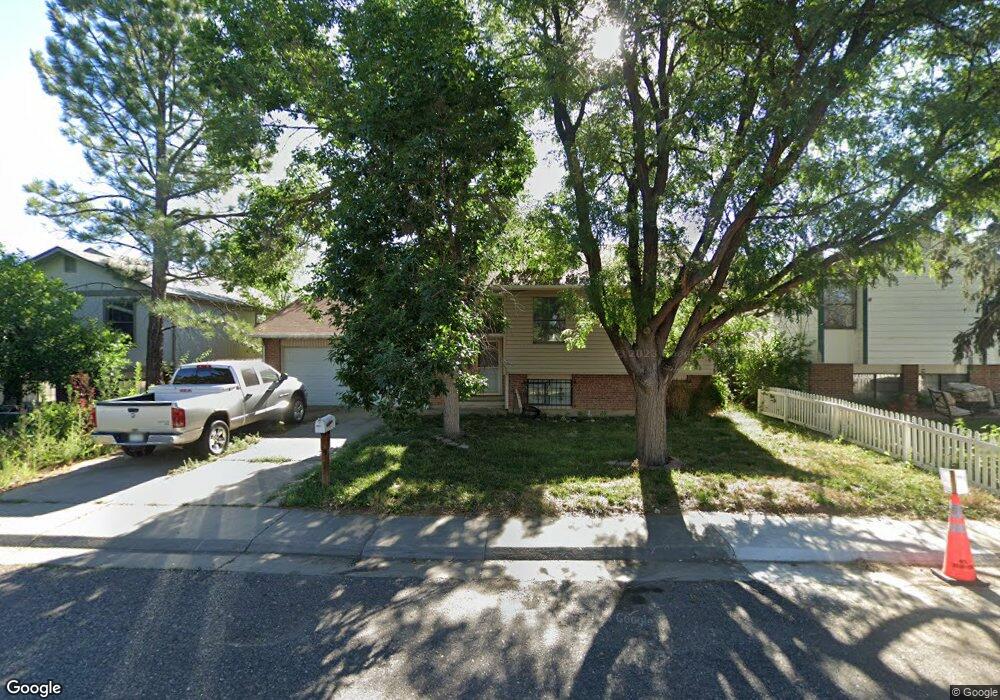 1176 Lewiston St, Aurora, CO 80011 - photo 1
