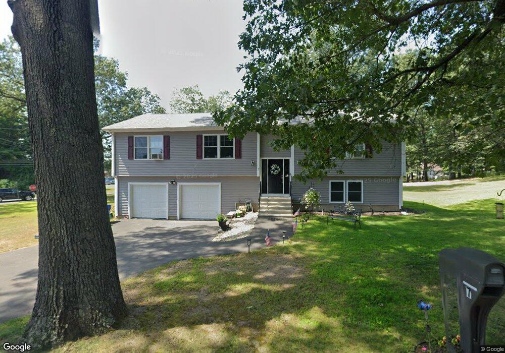 2 1/2 Bridges Rd, Enfield, CT 06082 - photo 1