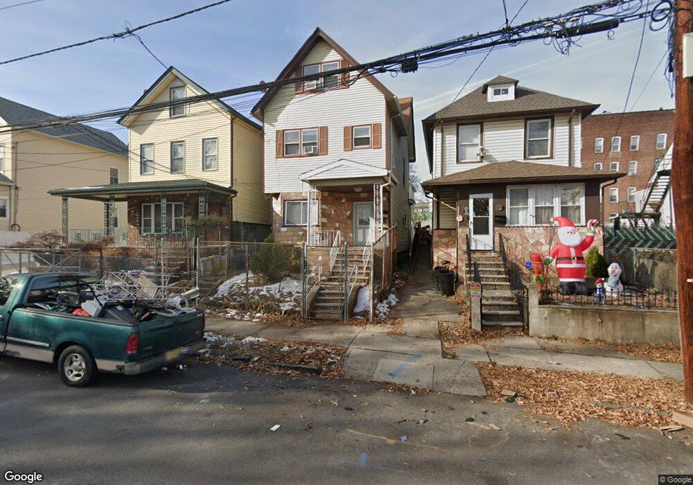 832 Parker St unit 3, Newark, NJ 07104 - photo 1