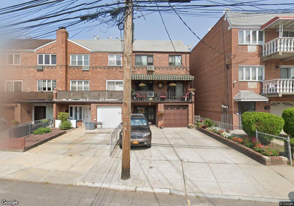 7135 58th Rd, Maspeth, NY 11378 - photo 1