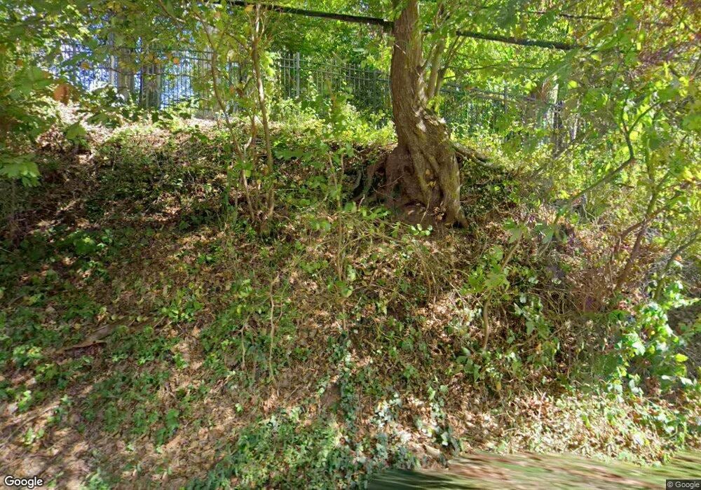 600 Chain Bridge Rd, McLean, VA 22101 - photo 1