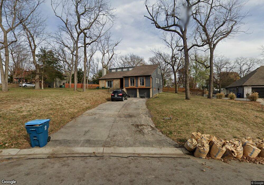 4645 Millbrook Ct, Shawnee, KS 66218 - photo 1