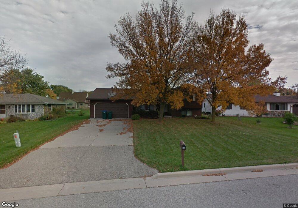 1614 N Mcintosh Dr, Appleton, WI 54914 - photo 1