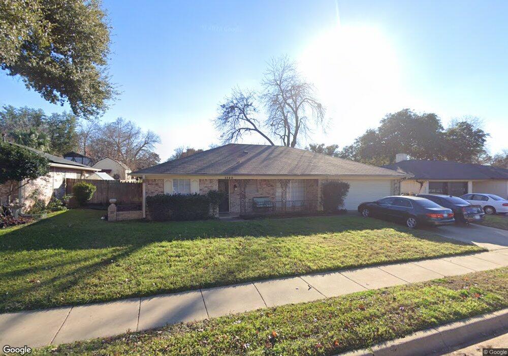 1720 Vicksburg Dr, Bedford, TX 76022 - photo 1