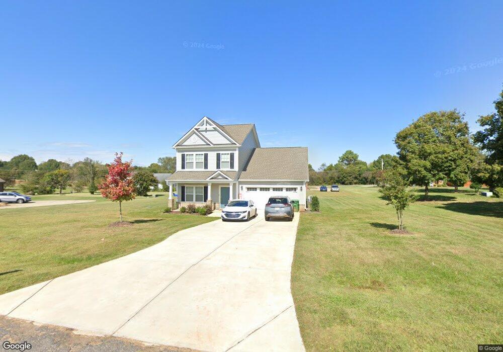 120 Greenfield Dr W, Statesville, NC 28625 - photo 1