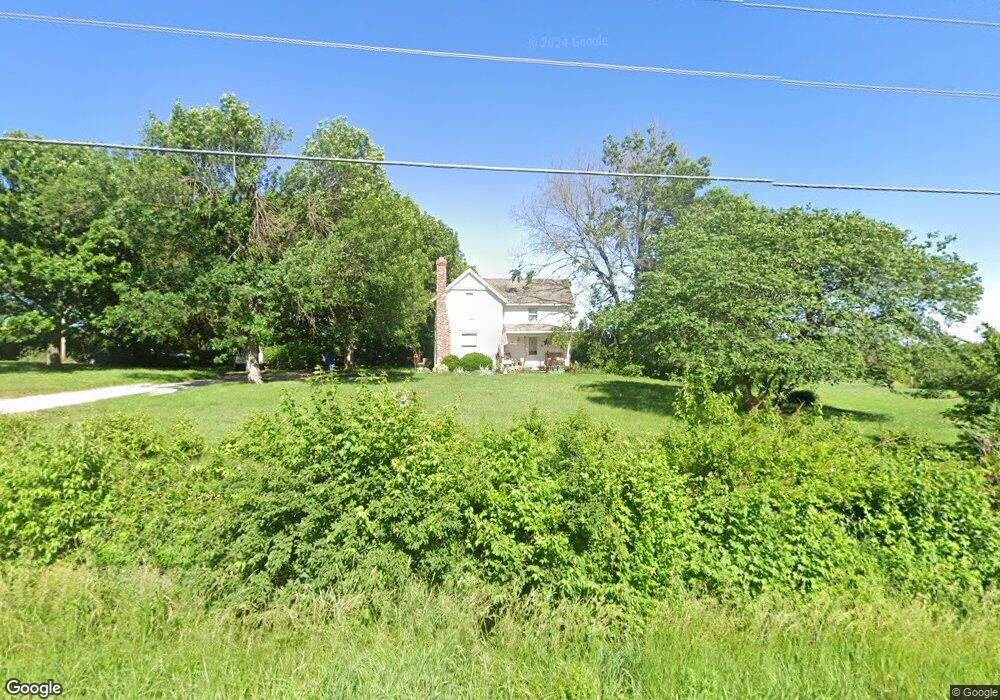 5820 SW Auburn Rd, Topeka, KS 66610 - photo 1