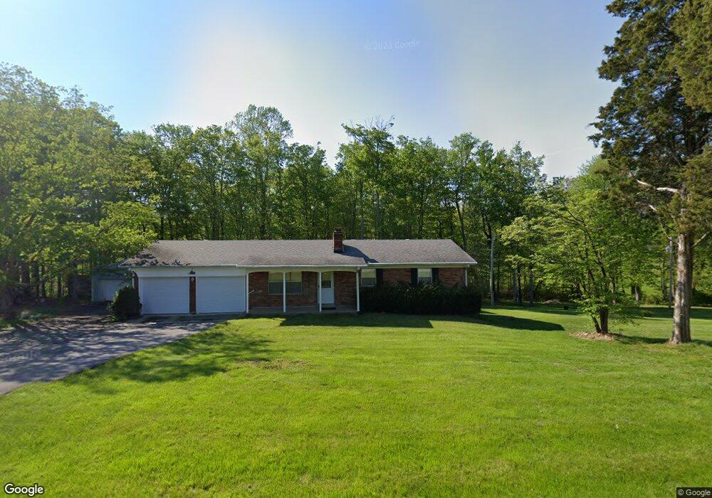 5179 Stiller Rd, Floyds Knobs, IN 47119 - photo 1