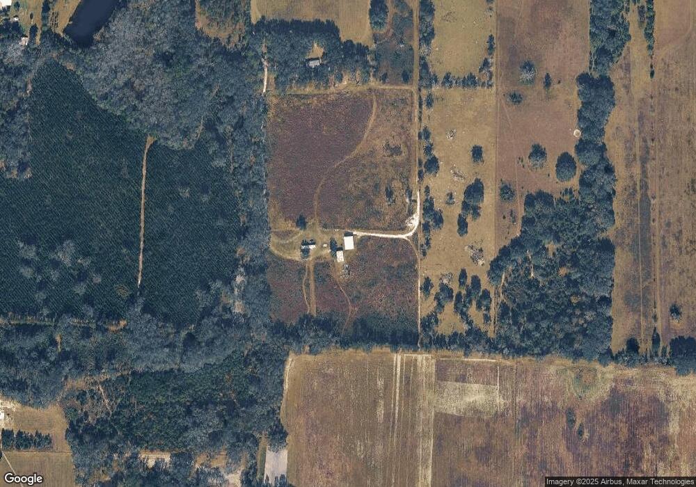 530 SE Leslie Wood Ln, Lulu, FL 32061 - photo 1