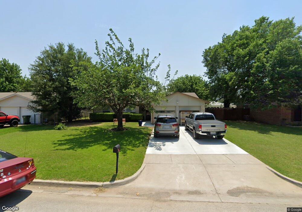 8008 Donegal Ln, North Richland Hills, TX 76180 - photo 1