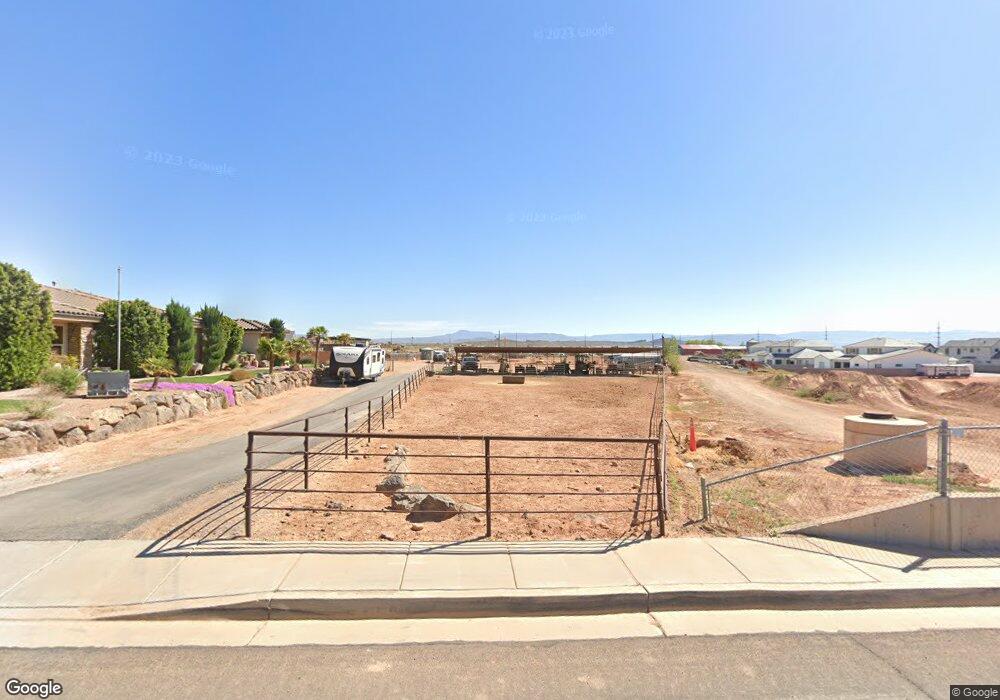 700 Majestic Dr, Washington, UT 84780 - photo 1