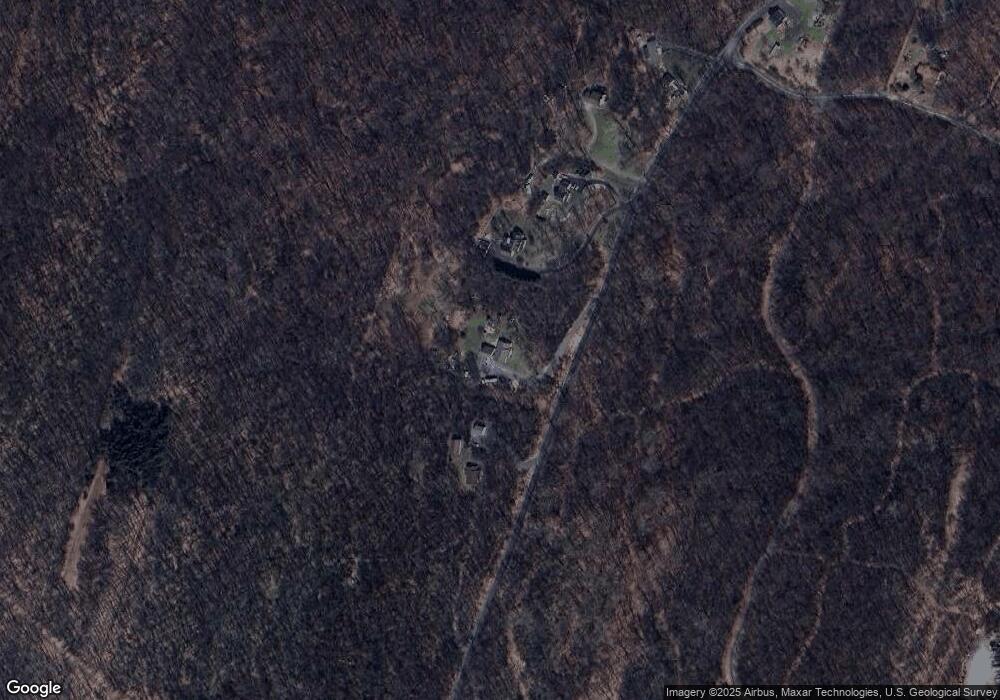 3812 Goldmiller Rd, Bunker Hill, WV 25413 - photo 1