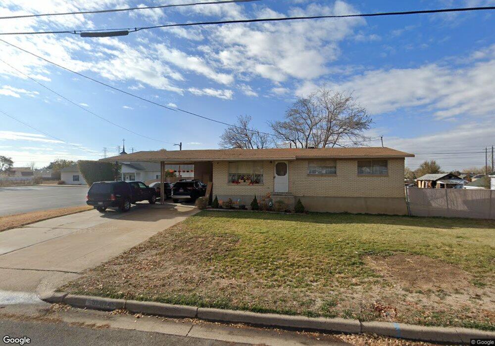 5745 S 3100 W, Roy, UT 84067 - photo 1
