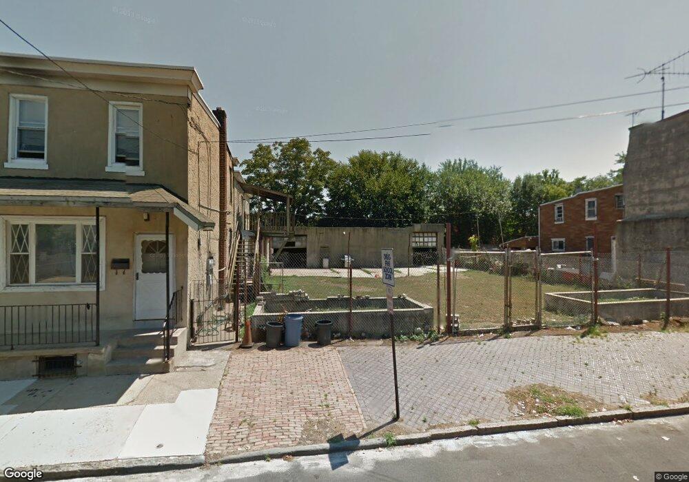 328 Mount Vernon St, Camden, NJ 08103 - photo 1