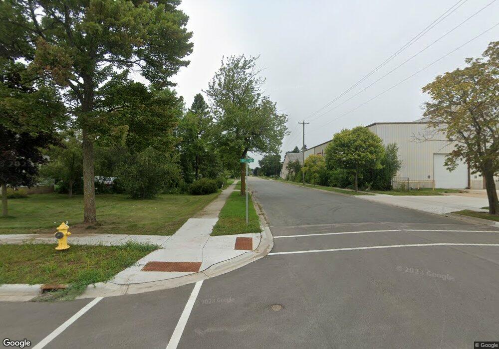 1504 17th Ave, Menominee, MI 49858 - photo 1