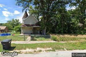 1704 N 36th St, Omaha, NE 68111