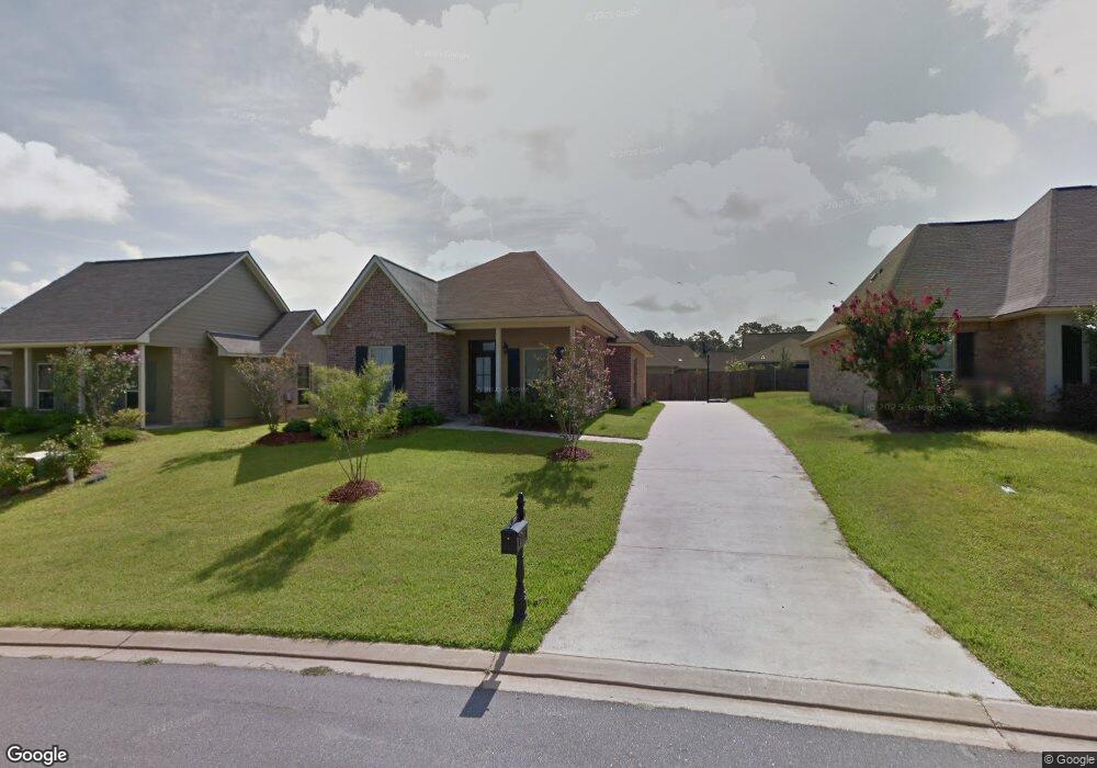 330 Crossridge Ave, Pineville, LA 71360 - photo 1