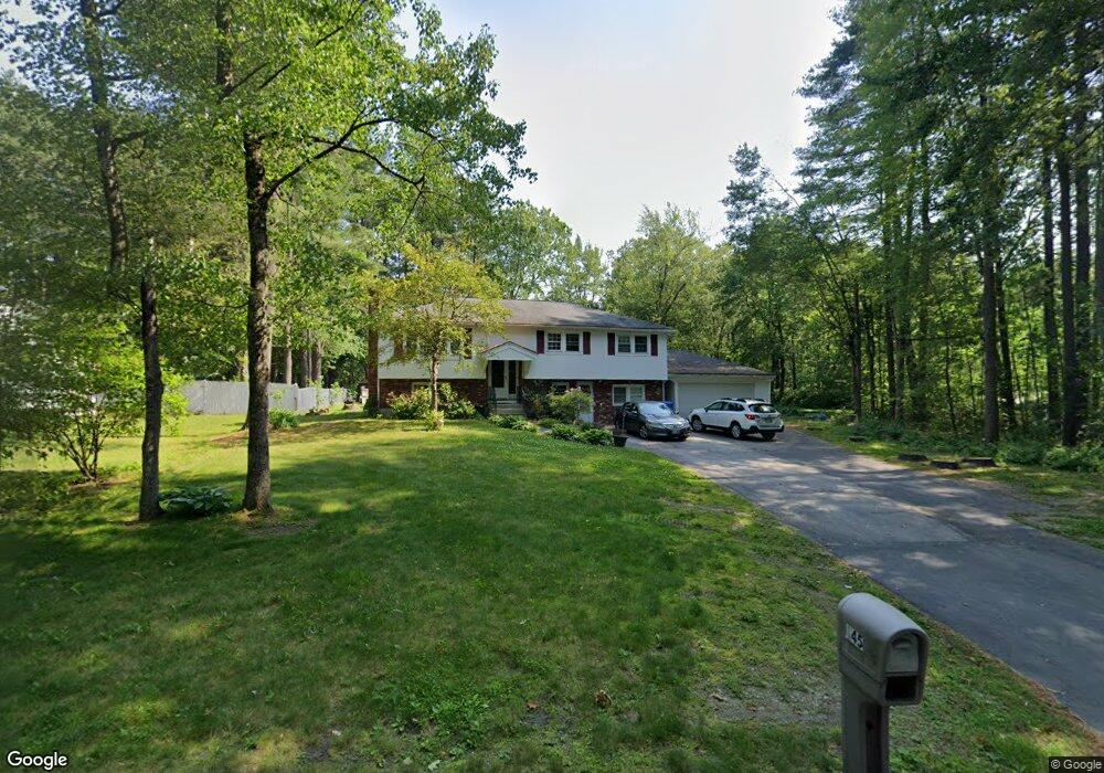 145 Litchfield Rd, Londonderry, NH 03053 - photo 1