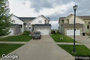 1014 Parkway Dr, West Fargo, ND 58078