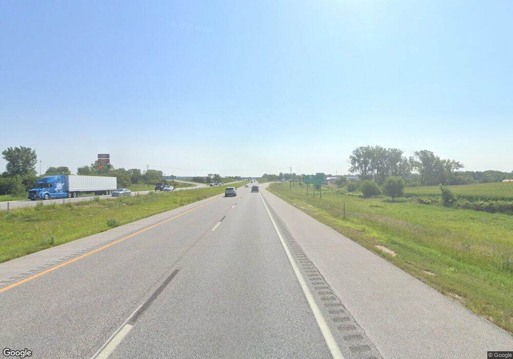 SEC Brady I80 unit 5, Davenport, IA 52806 - photo 1