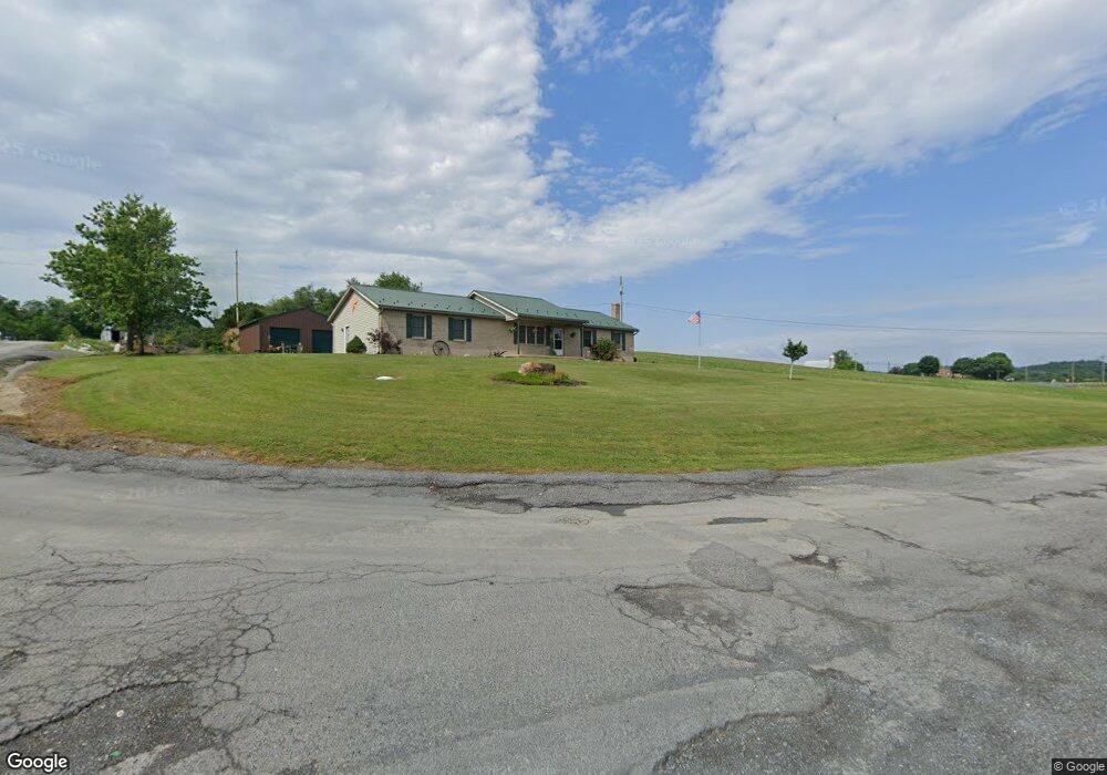 4501 Race Track Rd, Saint Thomas, PA 17252 - photo 1