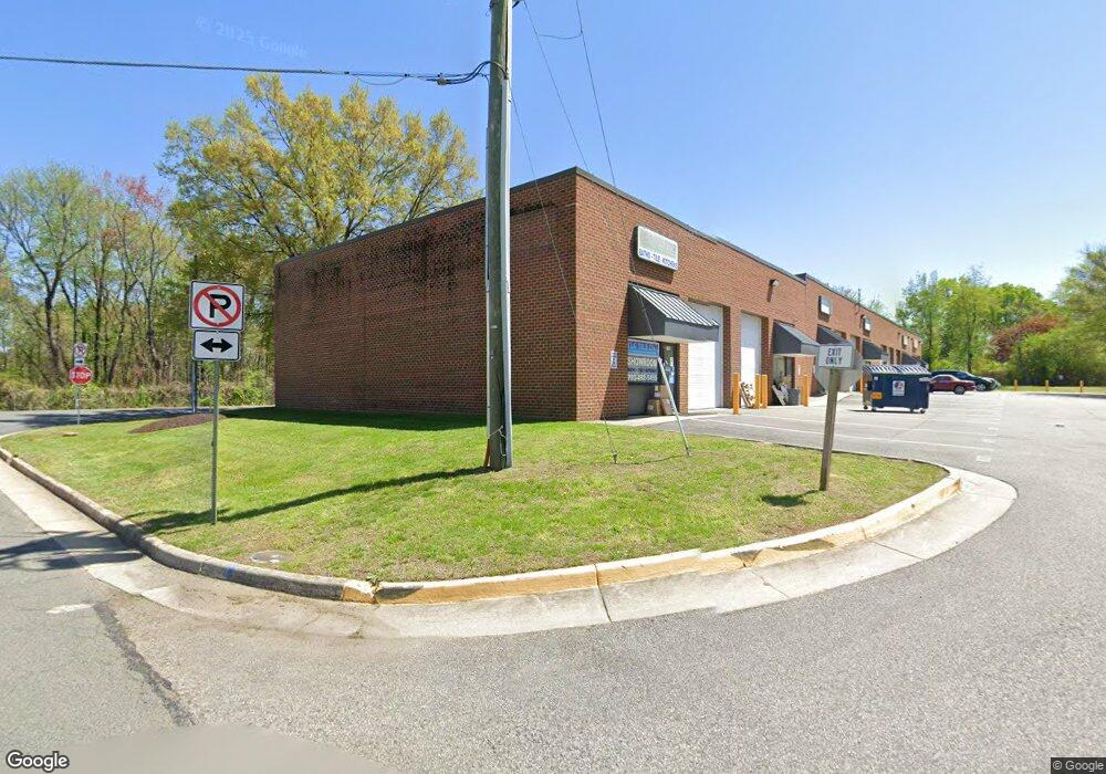 821 Highams Ct, Woodbridge, VA 22191 - photo 1