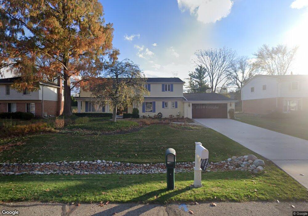 5557 Haverhill, West Bloomfield, MI 48322 - photo 1