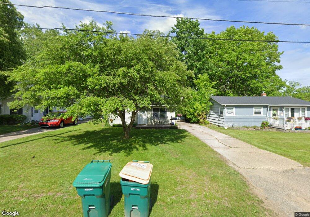 209 Boman St, Flushing, MI 48433 - photo 1