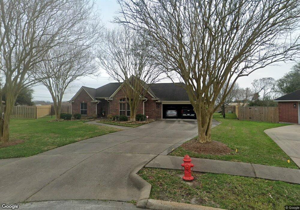 2005 Troon Dr, Alvin, TX 77511 - photo 1