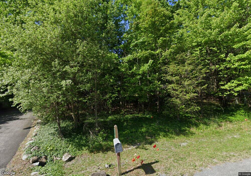 21 Chipperfield Dr, Effort, PA 18330 - photo 1