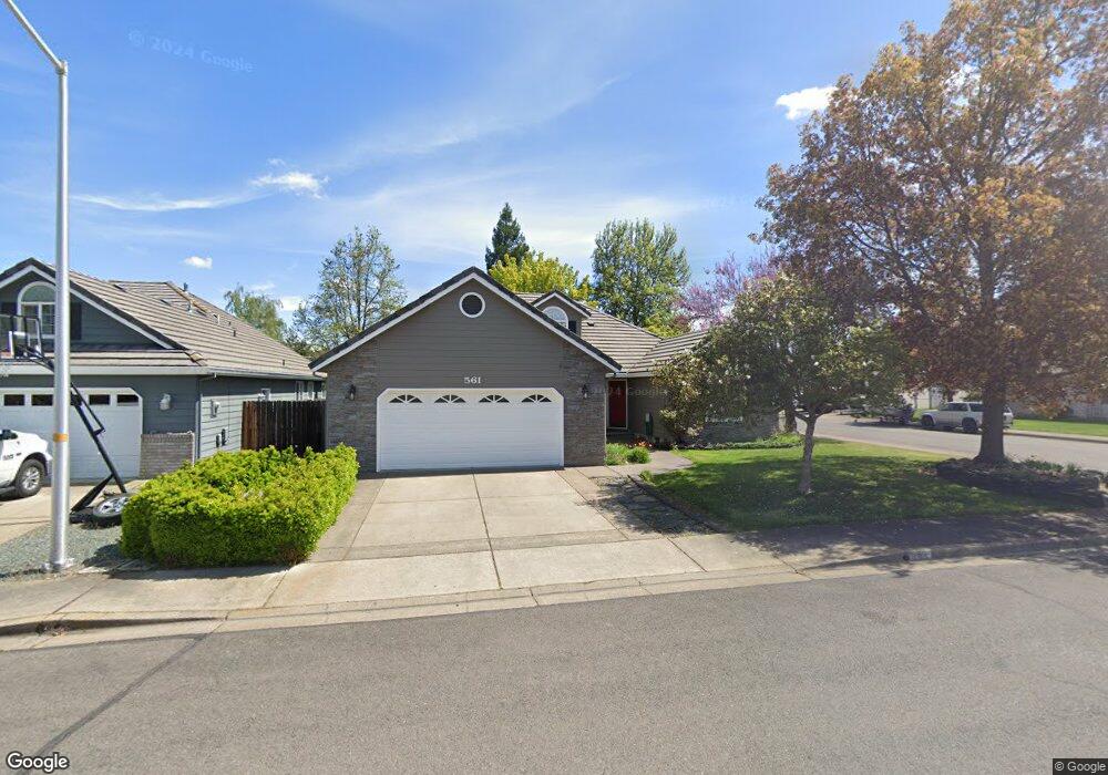 561 Jackson Creek Dr, Central Point, OR 97502 - photo 1