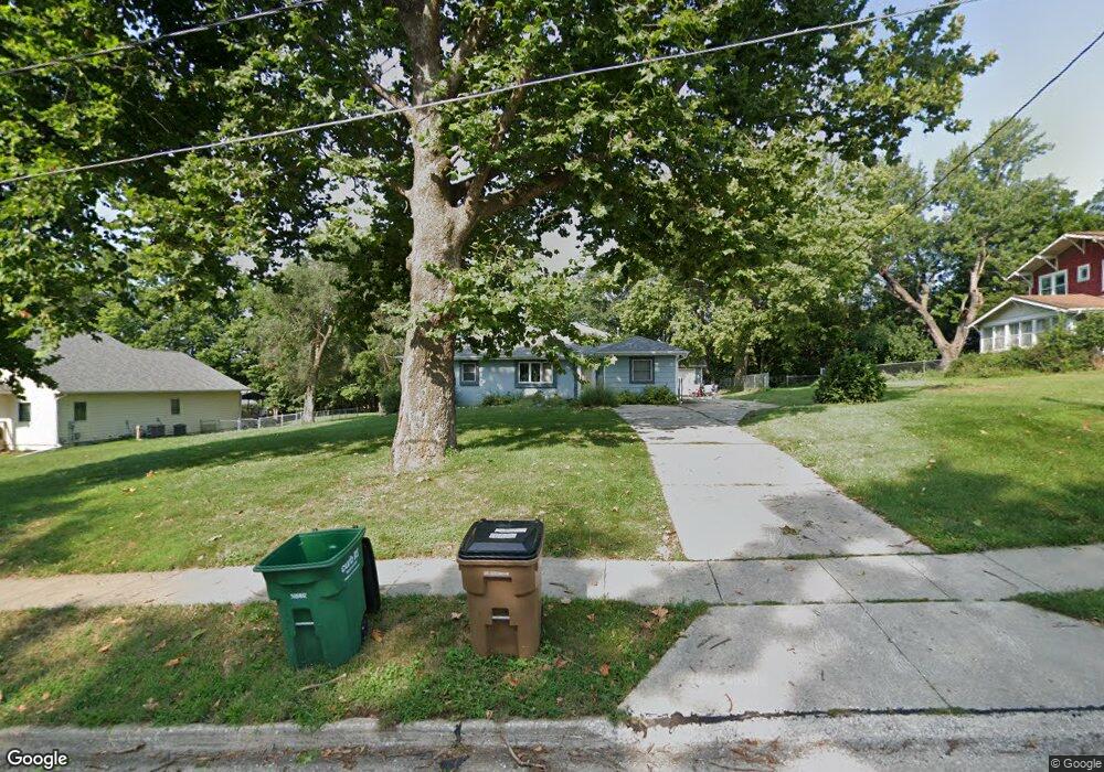 1484 NW 80th St, Clive, IA 50325 - photo 1