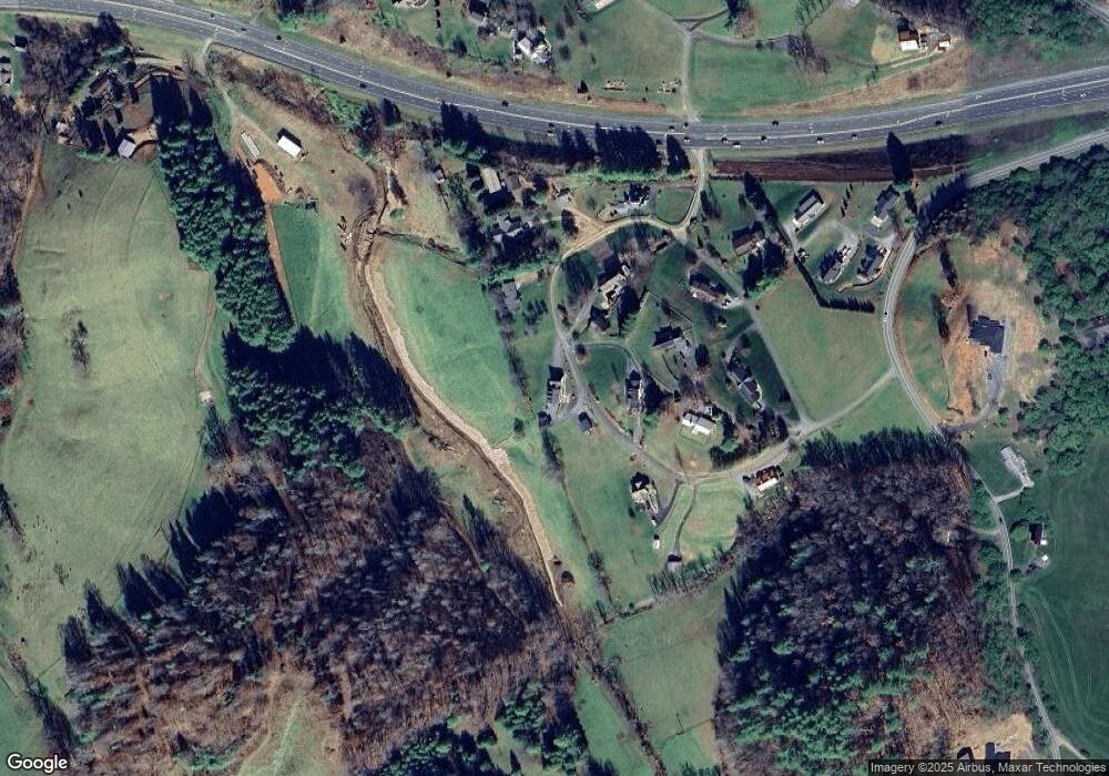 164 Dogwood Cir, Burnsville, NC 28714 - photo 1