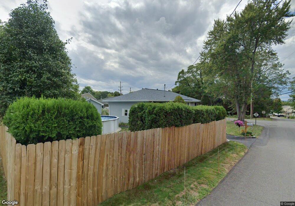 26 Chestnut Ct, Rensselaer, NY 12144 - photo 1