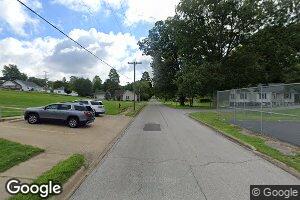 117 Spring St, Rosiclare, IL 62982