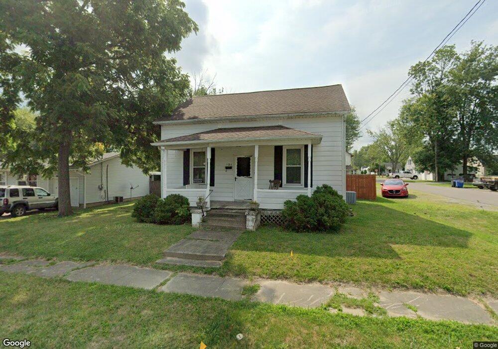 702 E Center St, Blanchester, OH 45107 - photo 1