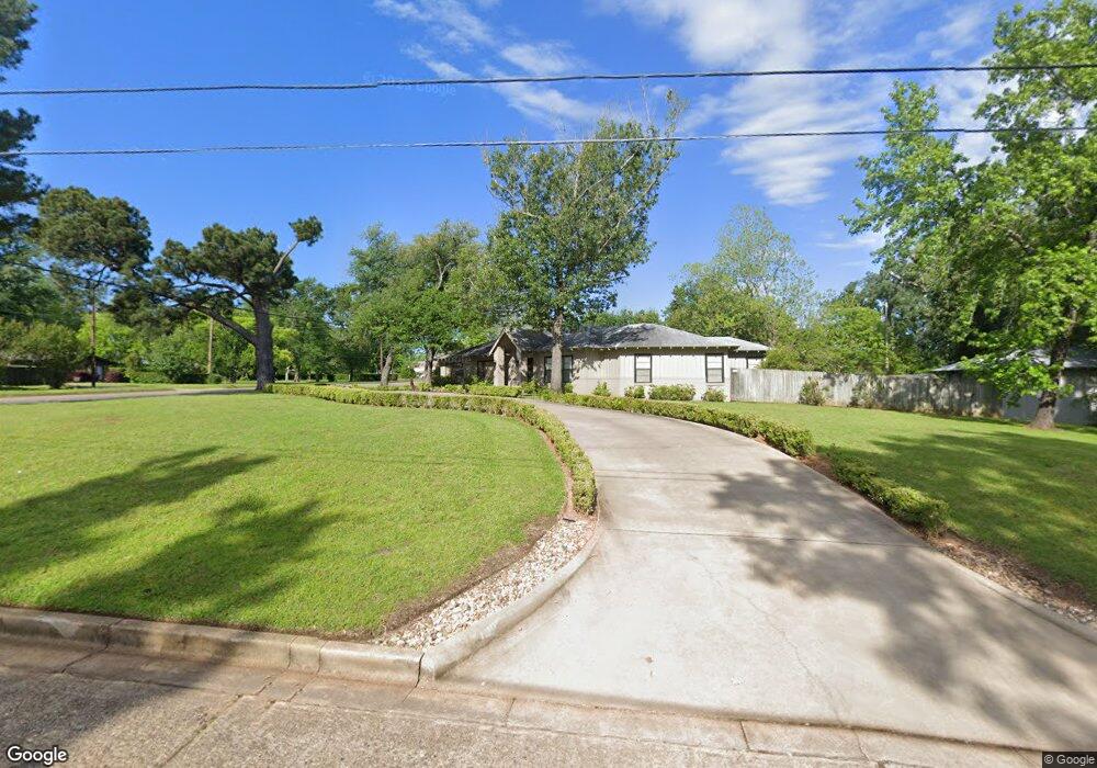 415 Woodlawn St, Kilgore, TX 75662 - photo 1