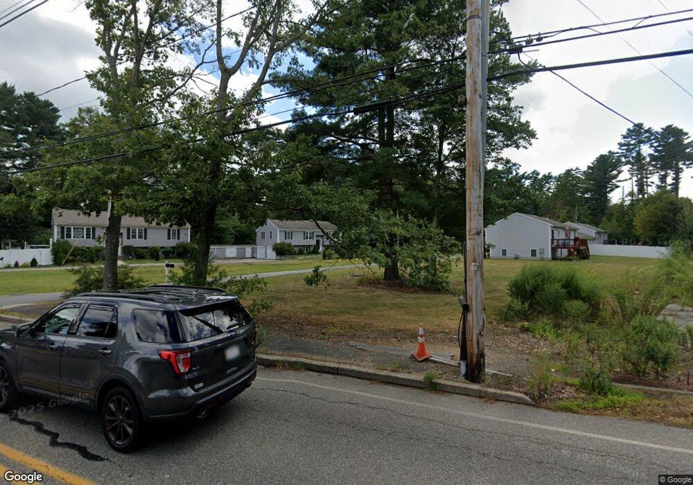 421 Concord St, Rockland, MA 02370 - photo 1