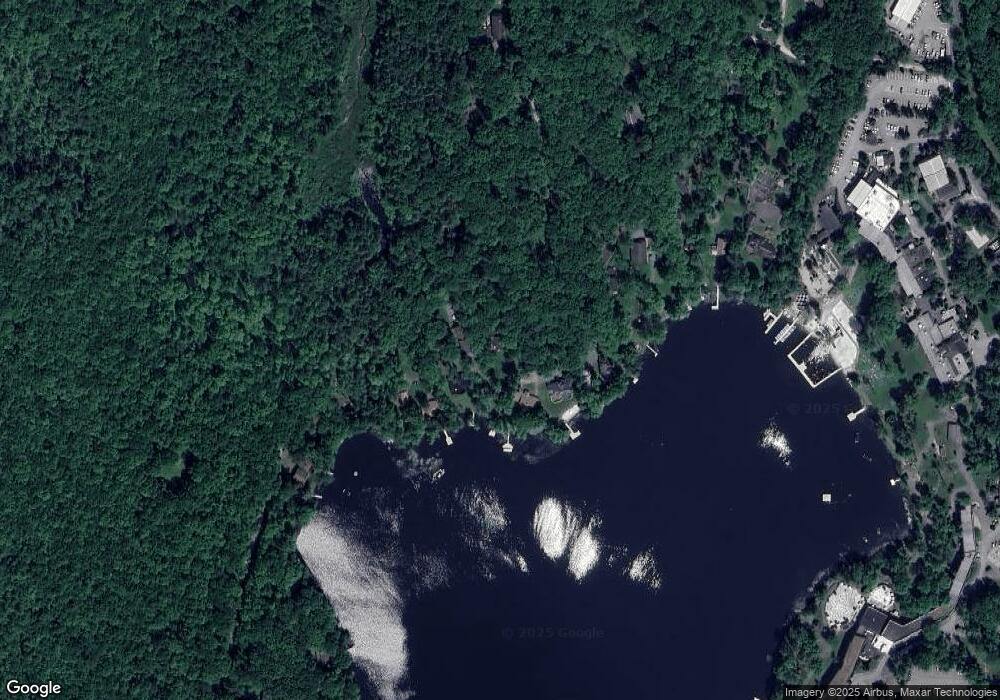 438 W Shore Dr, Hawley, PA 18428 - photo 1