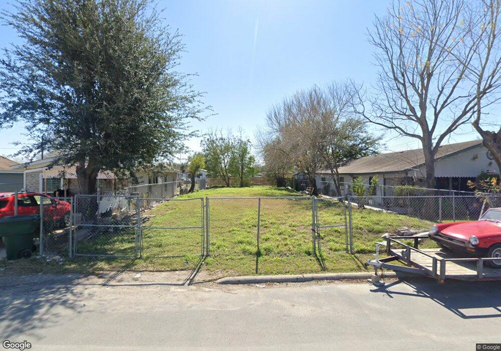 813 W Bell Ave, Pharr, TX 78577 - photo 1