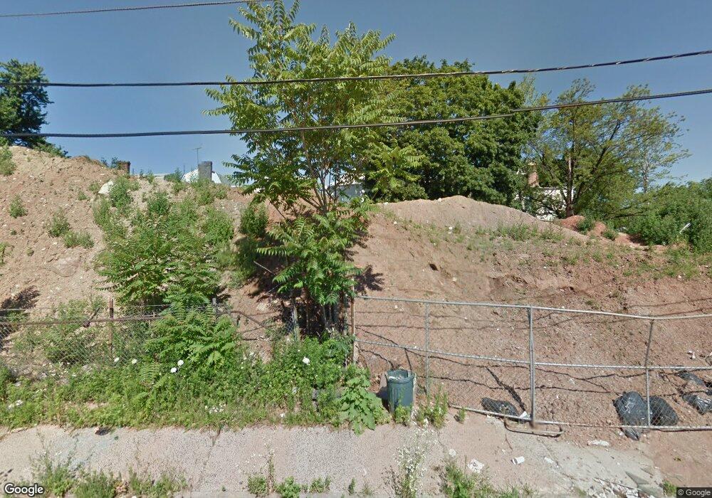 16 Gladstone Ave, Newark, NJ 07106 - photo 1