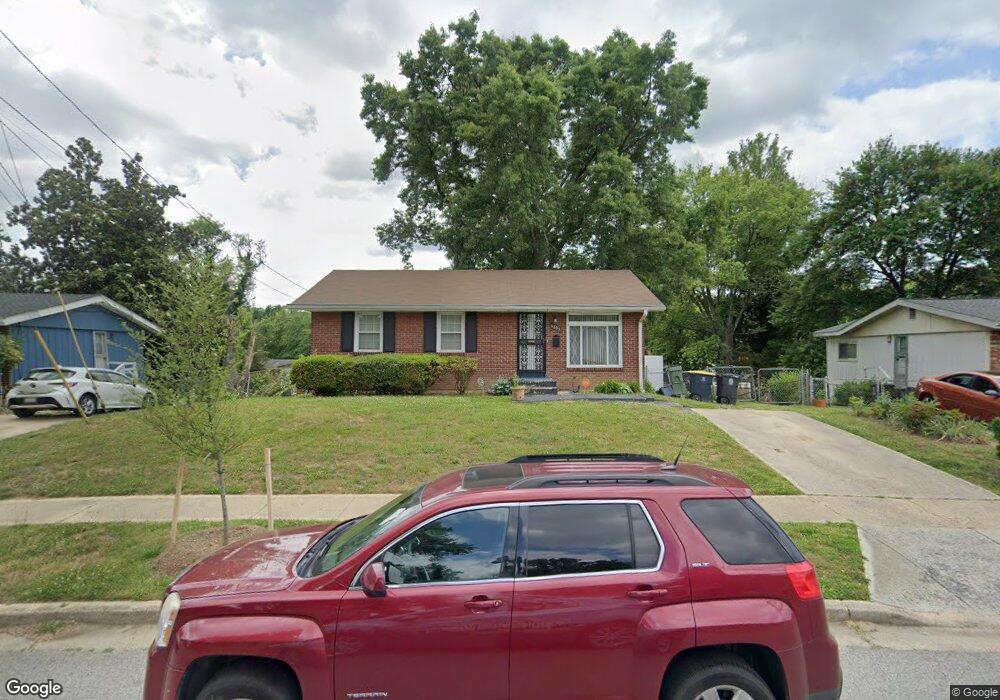 6805 Wilburn Dr, Capitol Heights, MD 20743 - photo 1