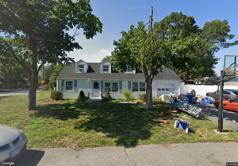 21 Apollo St, Warwick, RI 02888 - photo 1