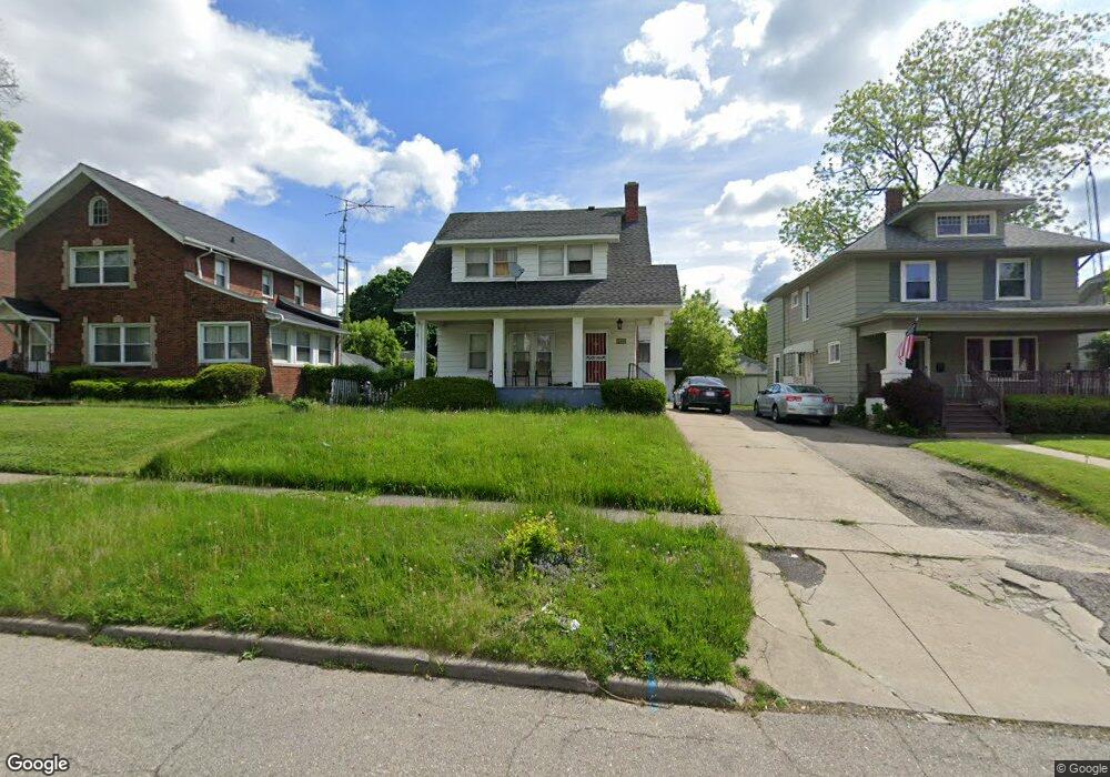 1415 Downey St, Flint, MI 48503 - photo 1