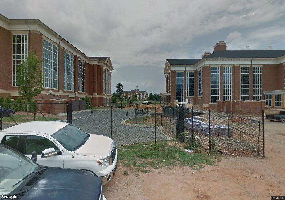 1015 Barbee Ave, High Point, NC 27260 - photo 1