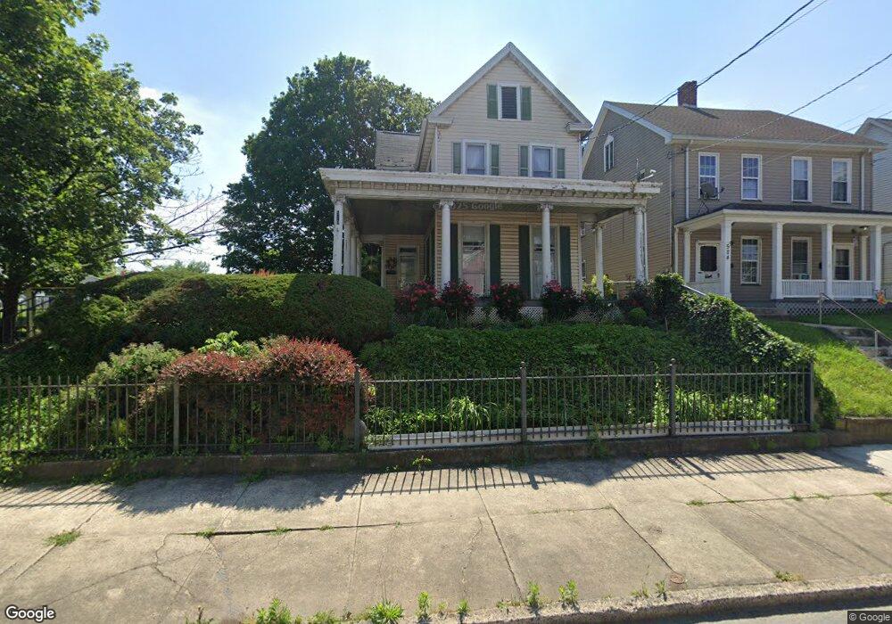 520 S 2nd St, Chambersburg, PA 17201 - photo 1