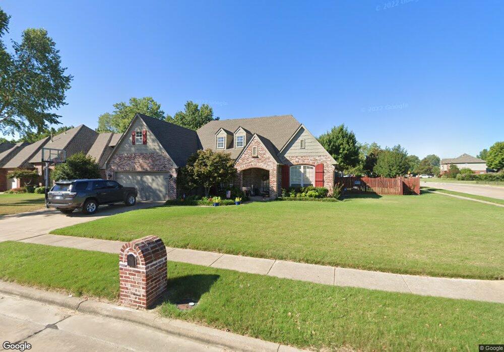 356 N Butternut Ave, Broken Arrow, OK 74012 - photo 1