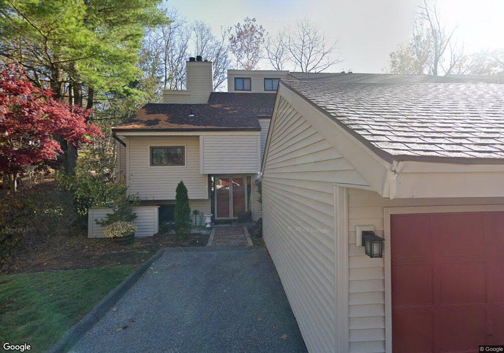 9 Comstock Trail, Brookfield, CT 06804 - photo 1