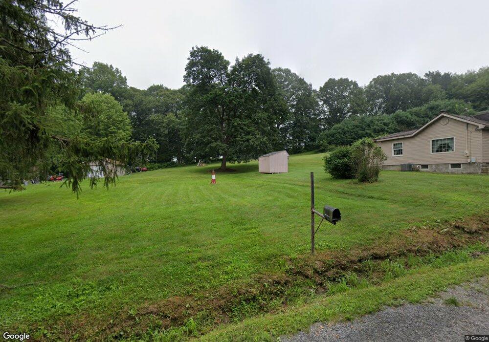 16590 Cornell St, East Liverpool, OH 43920 - photo 1