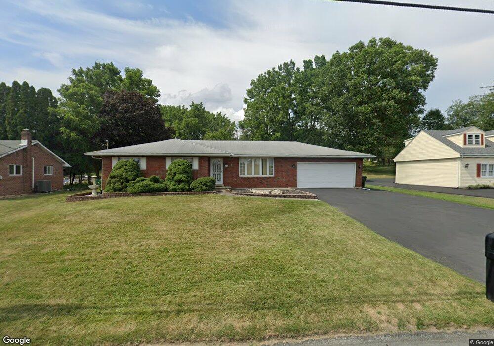 2329 Old Post Rd, Coplay, PA 18037 - photo 1