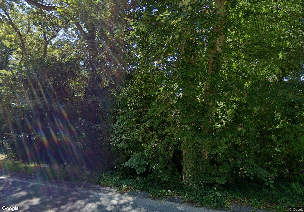 457 Sippewissett Rd, Falmouth, MA 02540 - photo 1